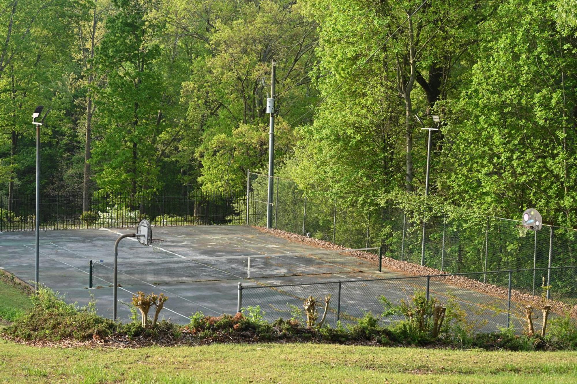 Southern Home And Fishing Lake. Gainesville Exterior photo